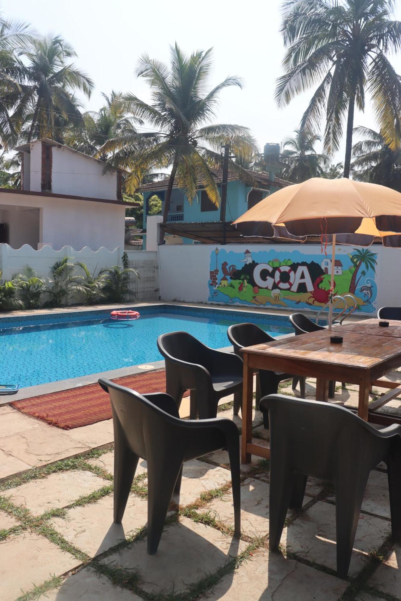 Selesta Sea By The Beach Morjim Exterior foto